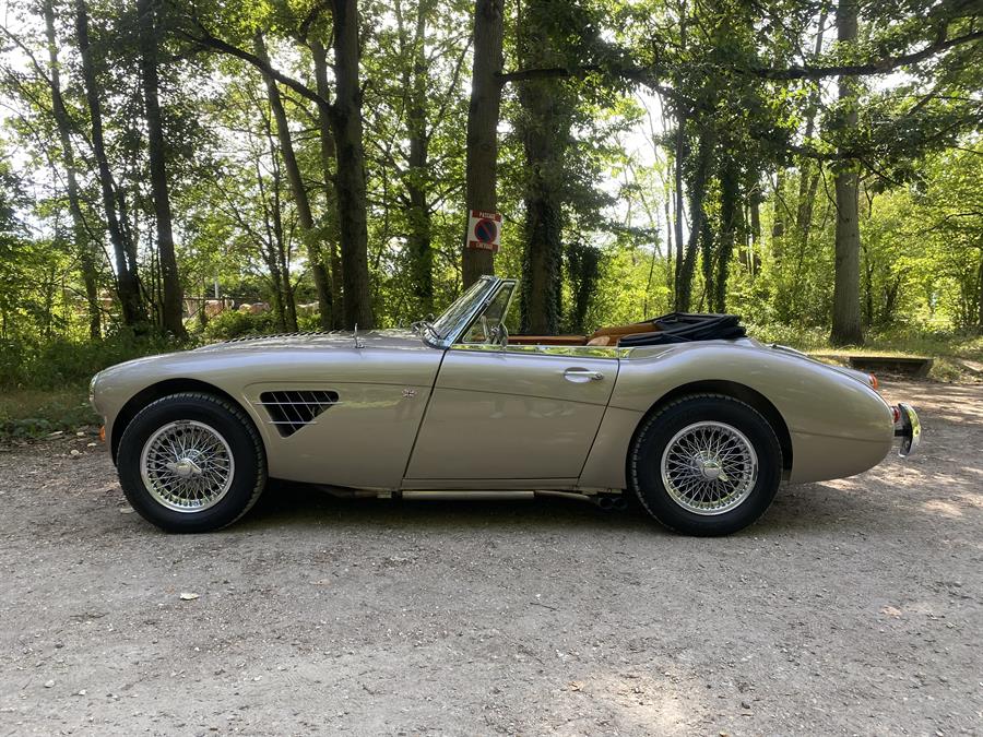 <h1>For Sale - 1965 Big Healey, 3000 MK3, BJ8</h1>