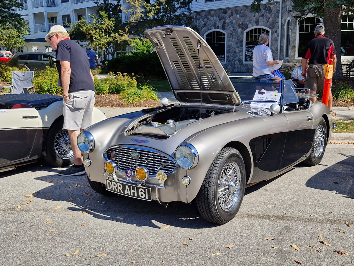 Conclave 24 - Elkart Lake car show - Austin Healey 3000 MK1