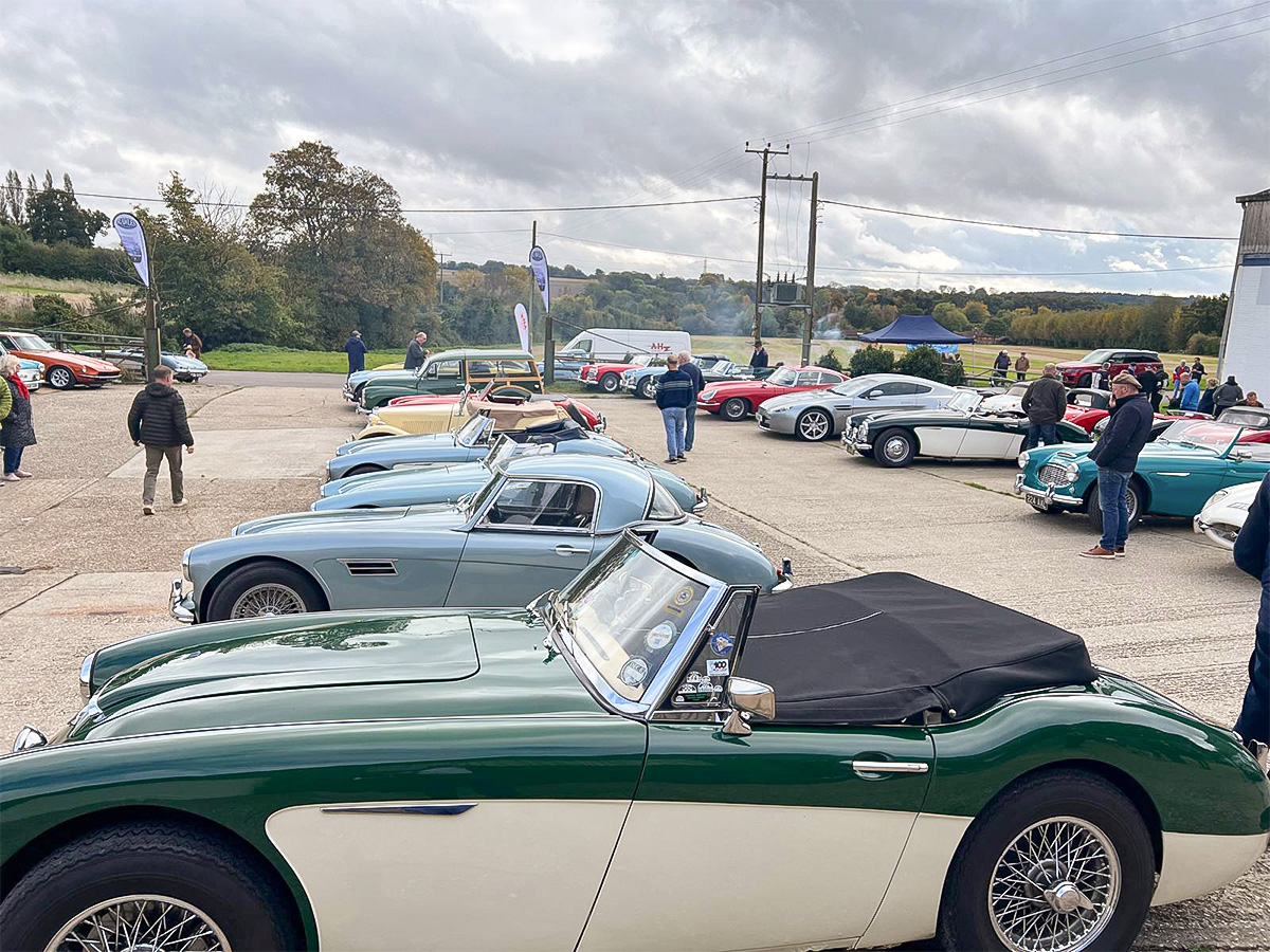 Austin Healeys and other classic cars at Rawles Motorsport Open Day 2024